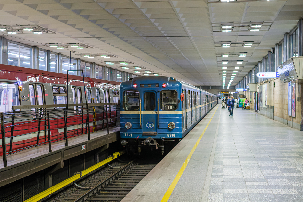 Санкт-Петербург, Ема-502 № 6978 Санкт-Петербург, Ема-502 № 6978