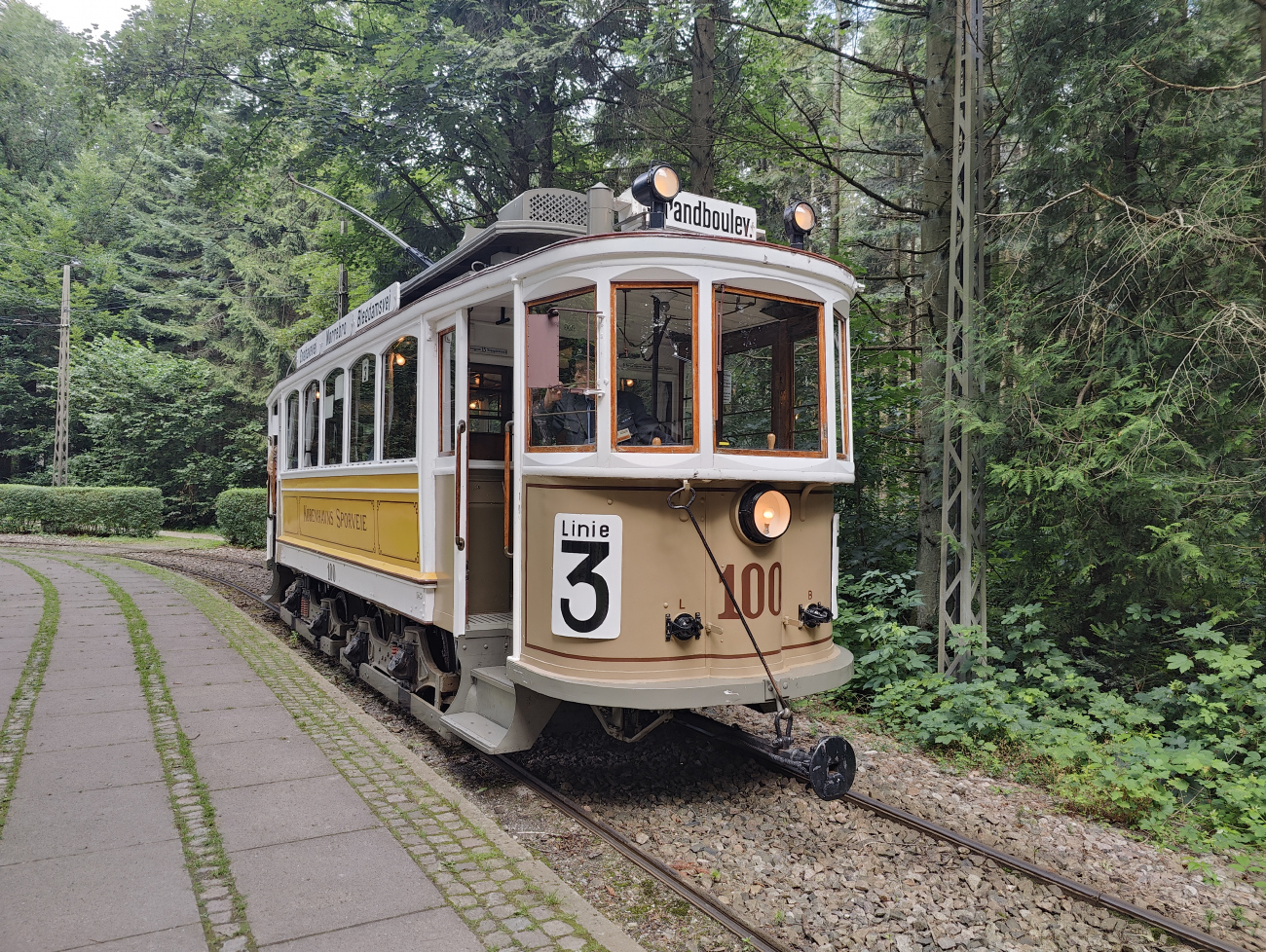 Скьолленесхольм, Четырёхосный моторный вагон № 100