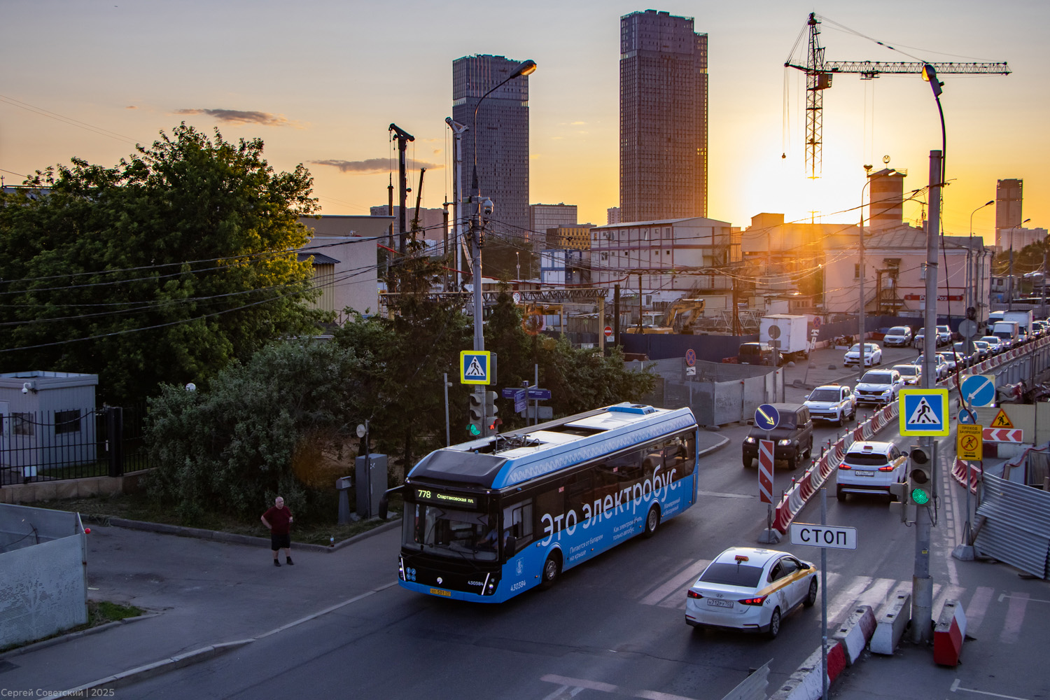 Moscou, LiAZ-6274 N°. 430384