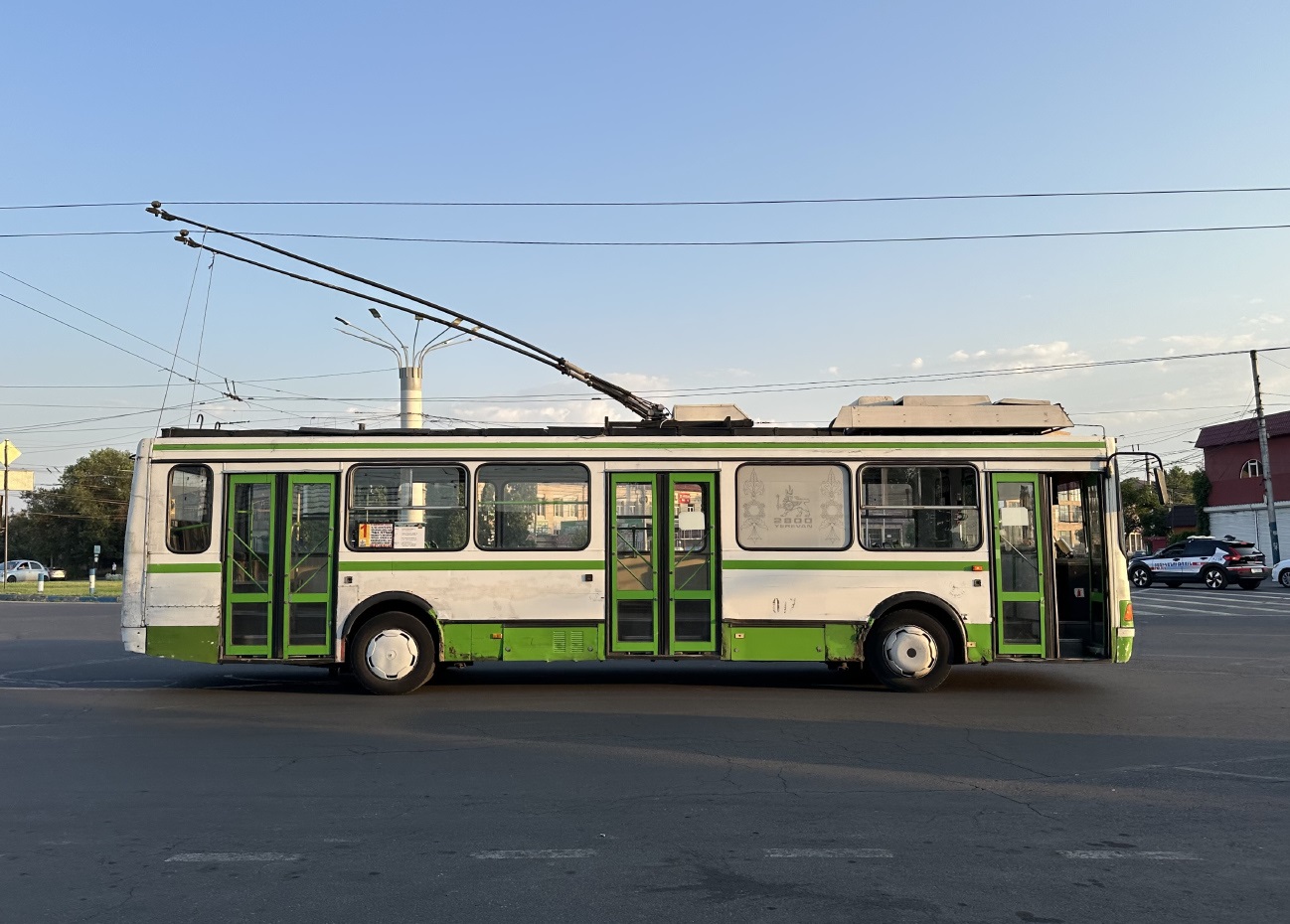 Ереван, ЛиАЗ-5280 (ВЗТМ) № 017