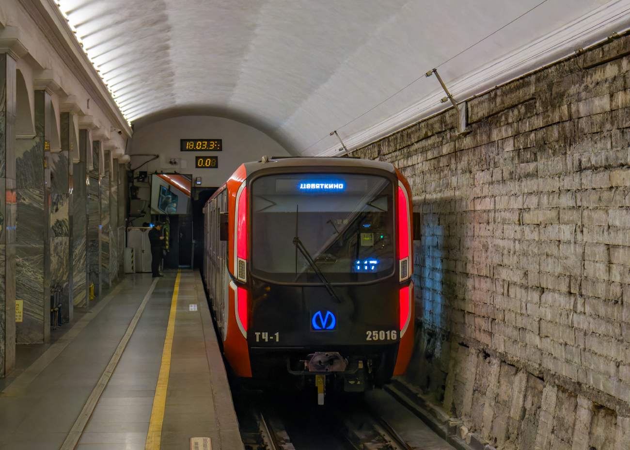 Санкт-Петербург, 81-725.1  «Балтиец» № 25016