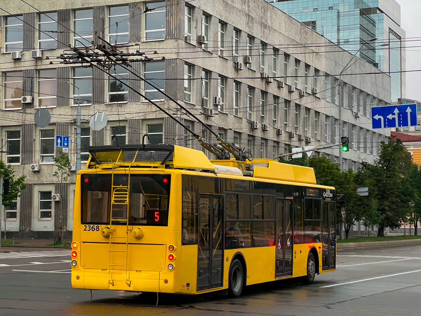 Kiev, Bogdan T70117 Nr. 2368