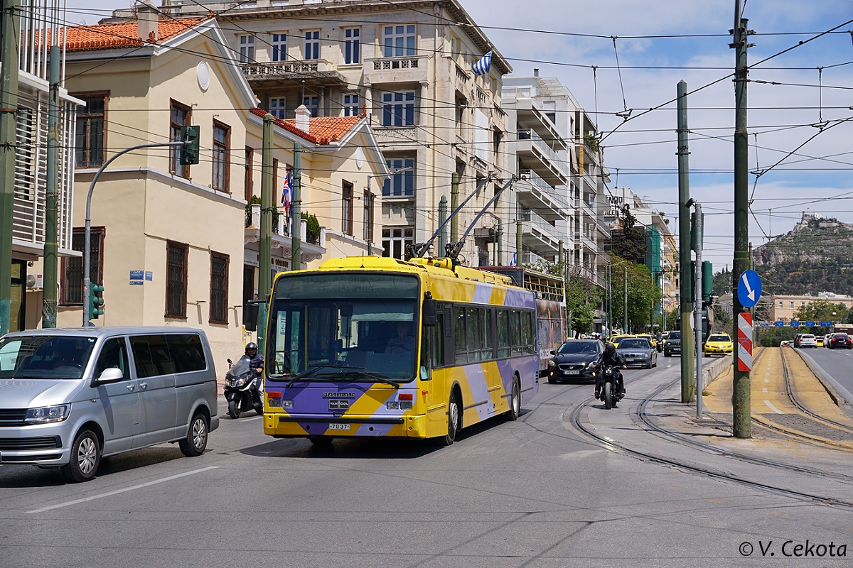 Афины, Van Hool A300T № 7037