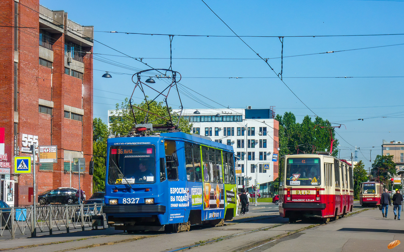 Санкт-Петербург, 71-134К (ЛМ-99К) № 8327; Санкт-Петербург, ЛВС-86К № 8113