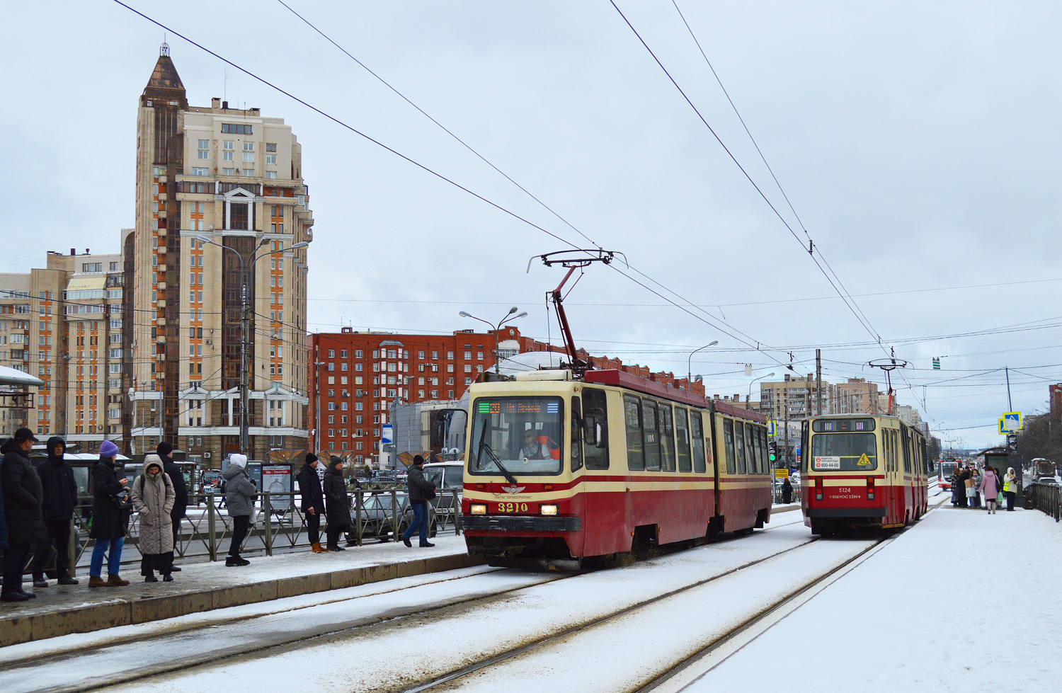 Санкт-Петербург, ЛВС-86М2 № 3210