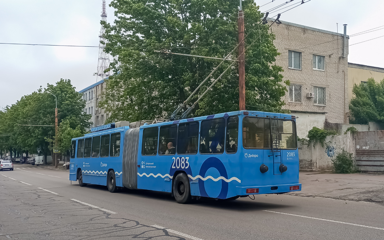 Днепр, ЮМЗ Т1 № 2083