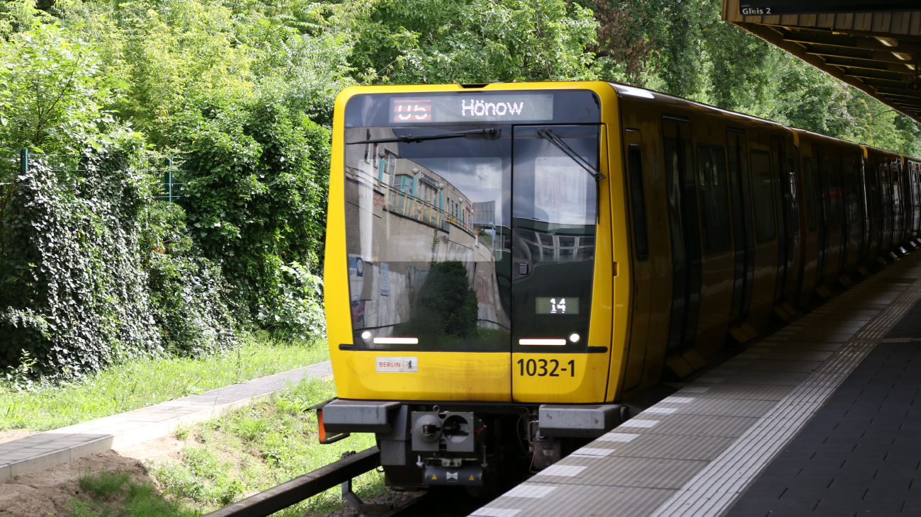 Берлин, BVG IK17 № 1032-1