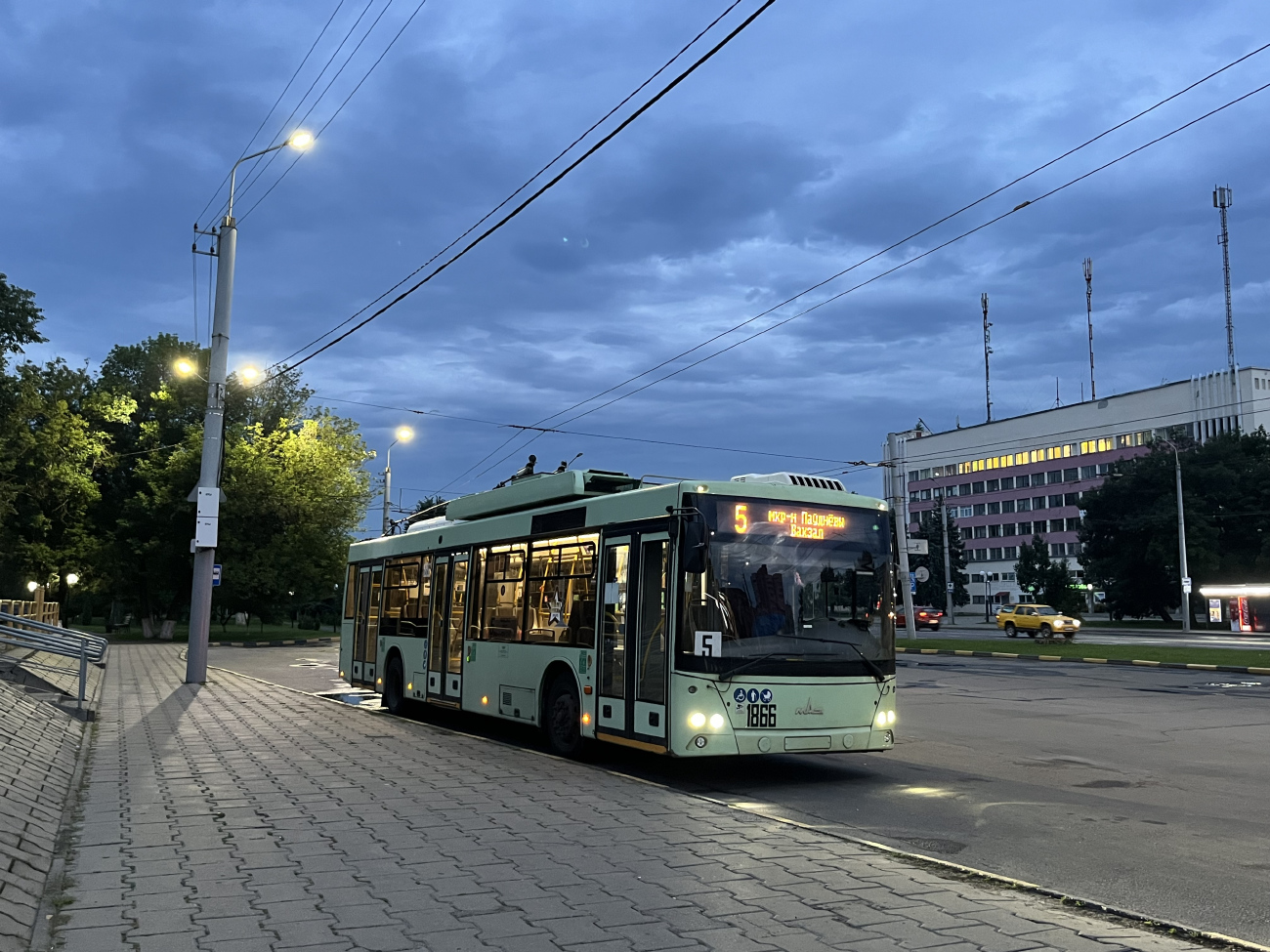 Homiel, MAZ-203T70 # 1866