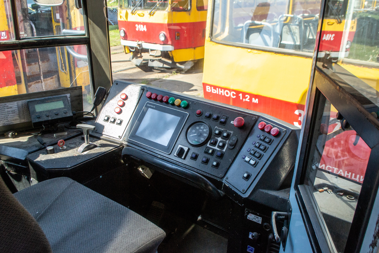 Барнаул, БКМ 62103 № 3303