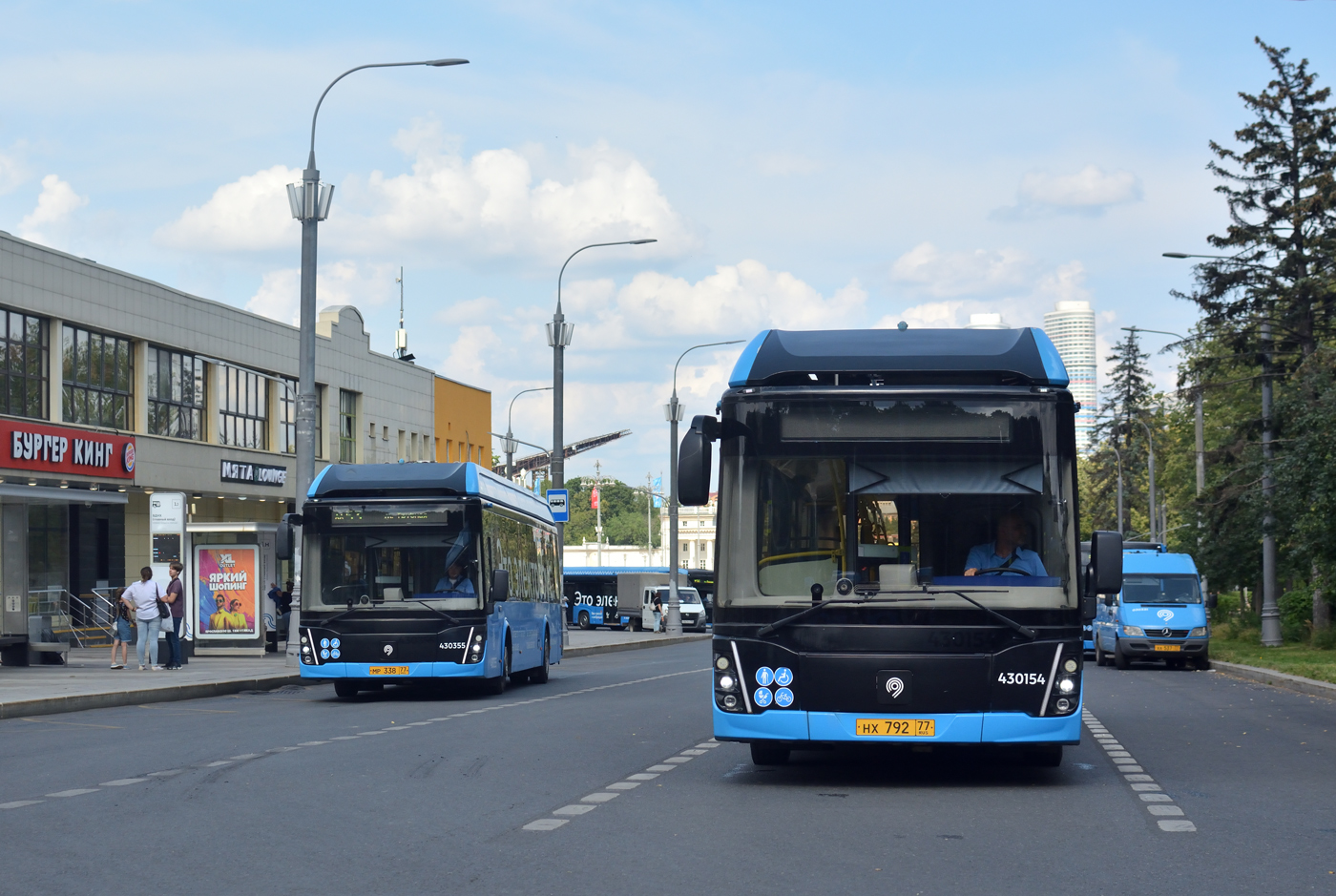 Москва, ЛиАЗ-6274 № 430355; Москва, ЛиАЗ-6274 № 430154