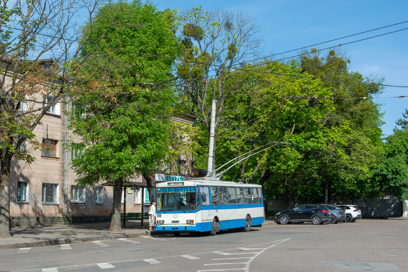 Ровно, Škoda 14Tr89/6 № 110