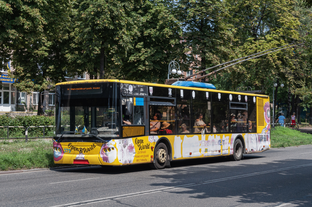 Čerkasi, LAZ E183D1 № 375