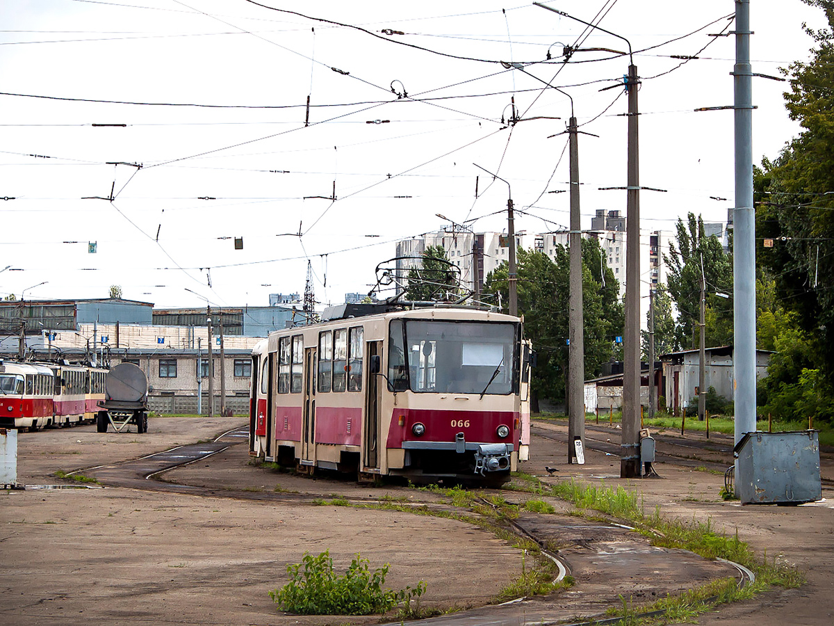 Киев, Tatra T6B5SU № 066