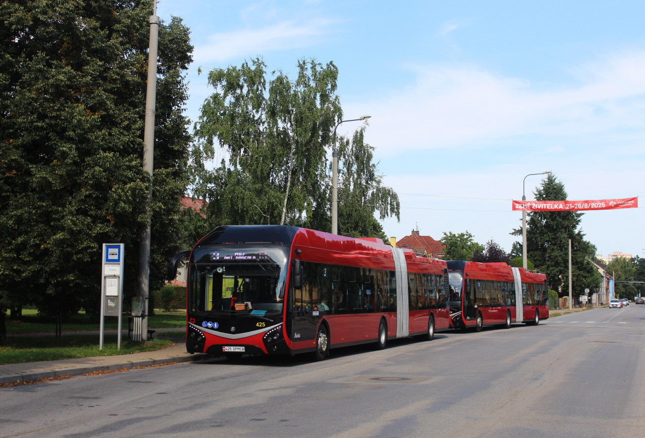 Ческе-Будеёвице, Škoda 33Tr SOR № 425