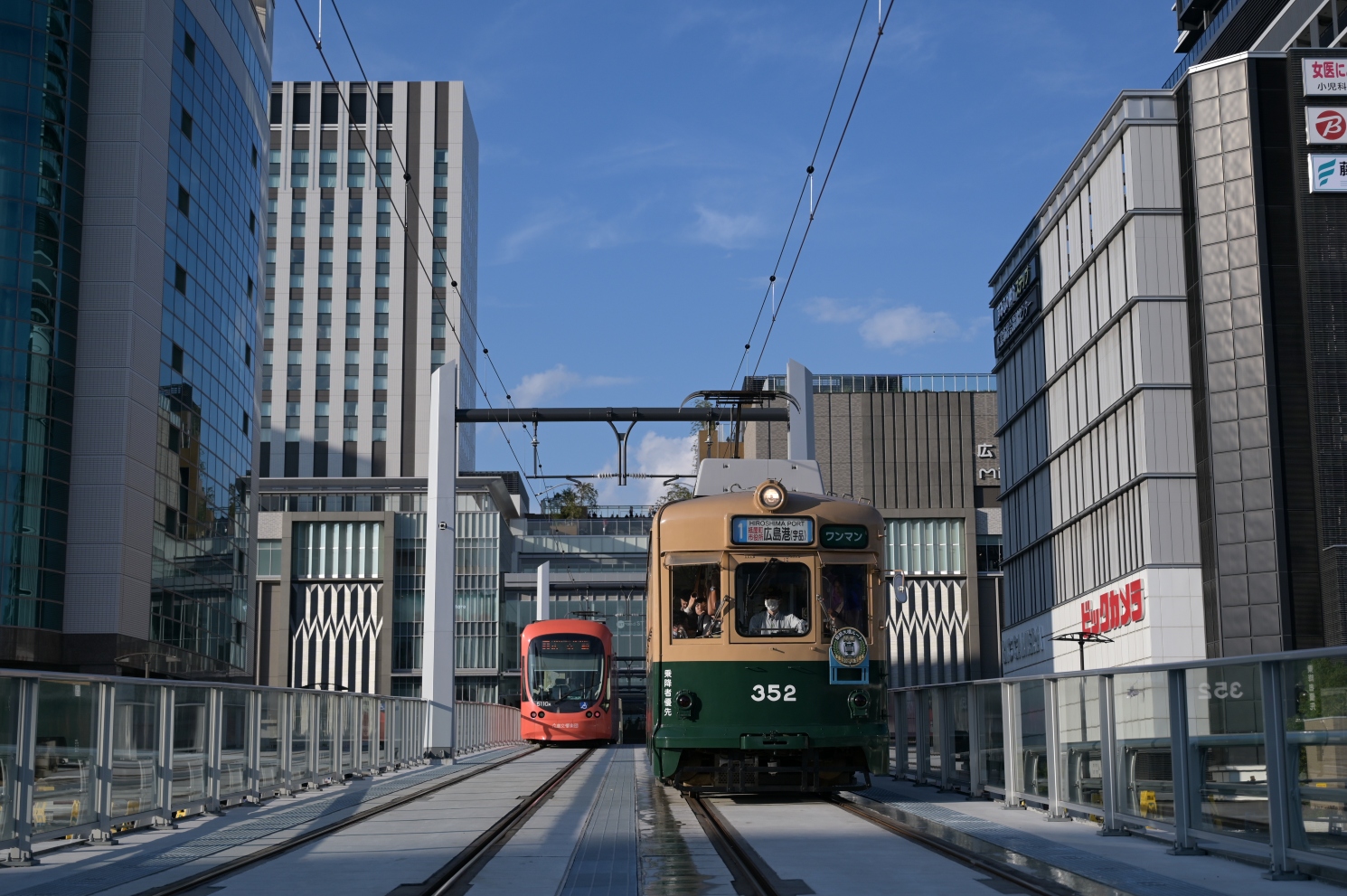 Хиросима, Green Mover Max Hiroshima series 5100 № 5110; Хиросима, Hiroshima 350 series № 352