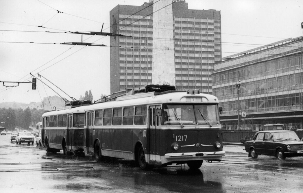 Kiev, Škoda 9Tr17 Nr. 1217; Kiev — Historical photos