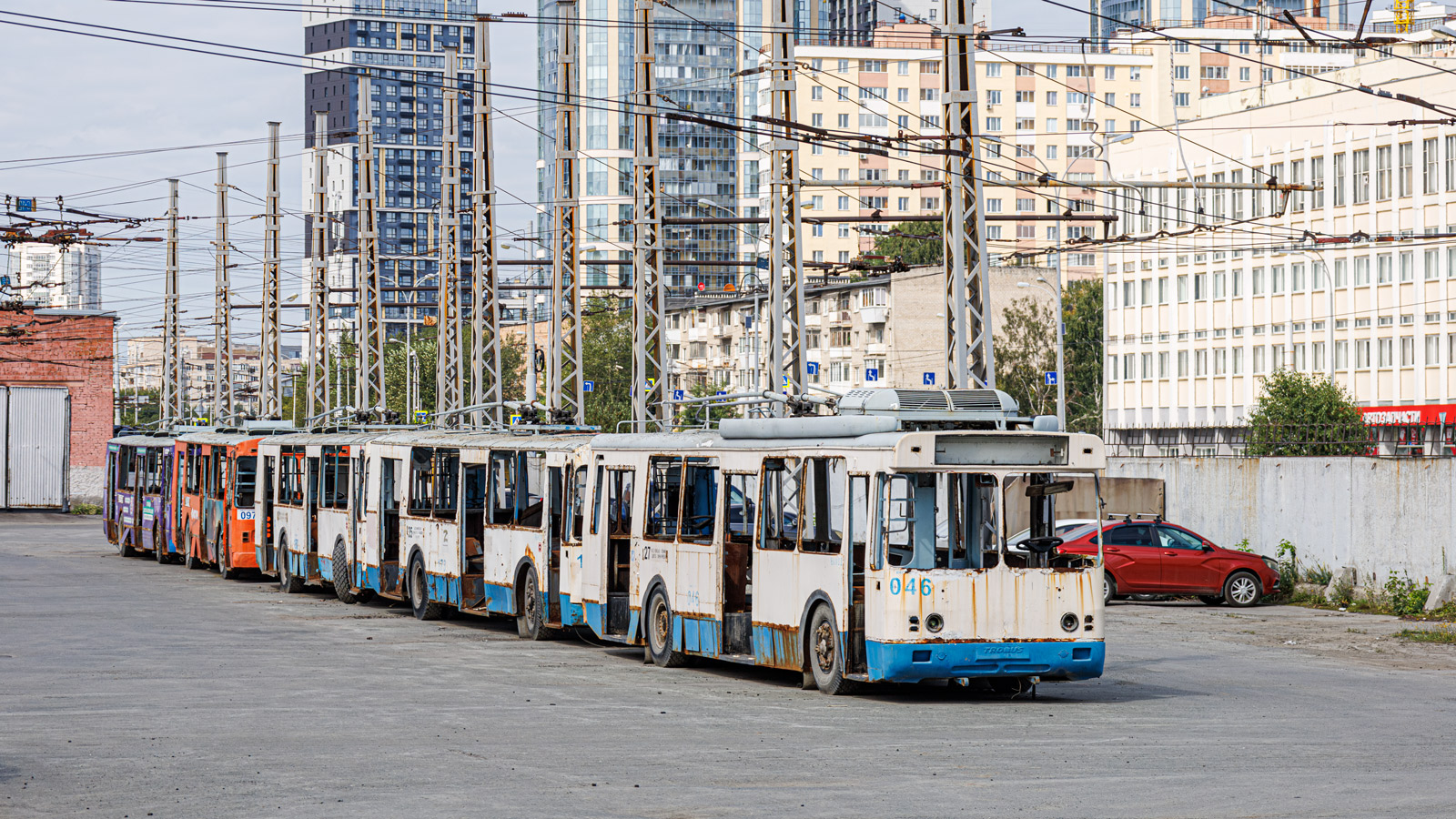 Екатеринбург, БТЗ-5276-04 № 046