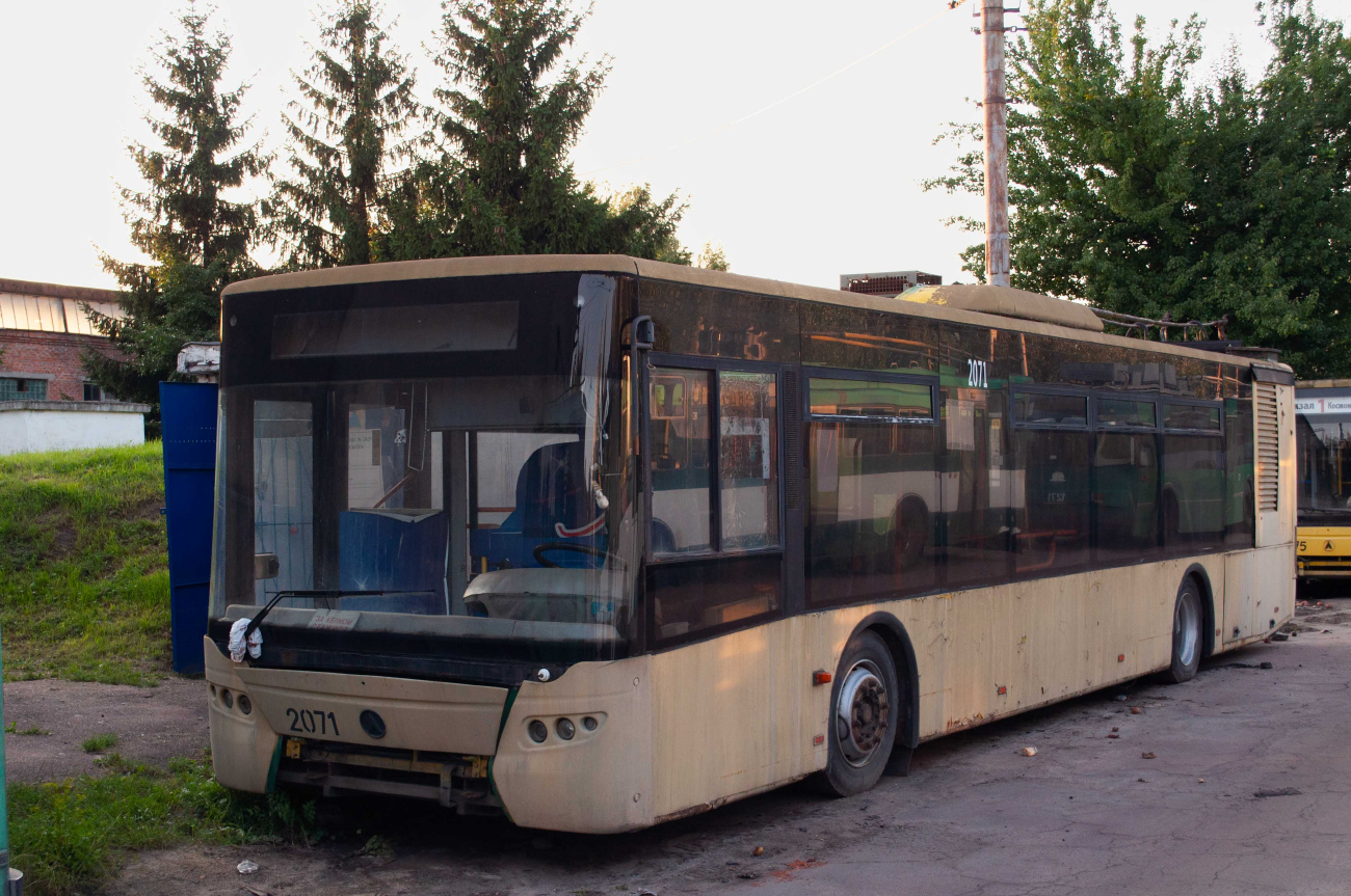 Житомир, ЛАЗ E183D1 № 2071