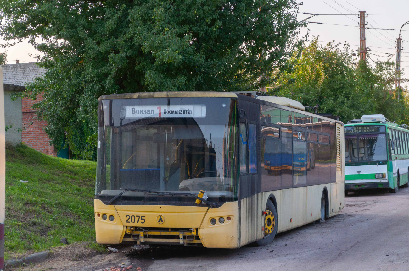 Житомир, ЛАЗ E183D1 № 2075