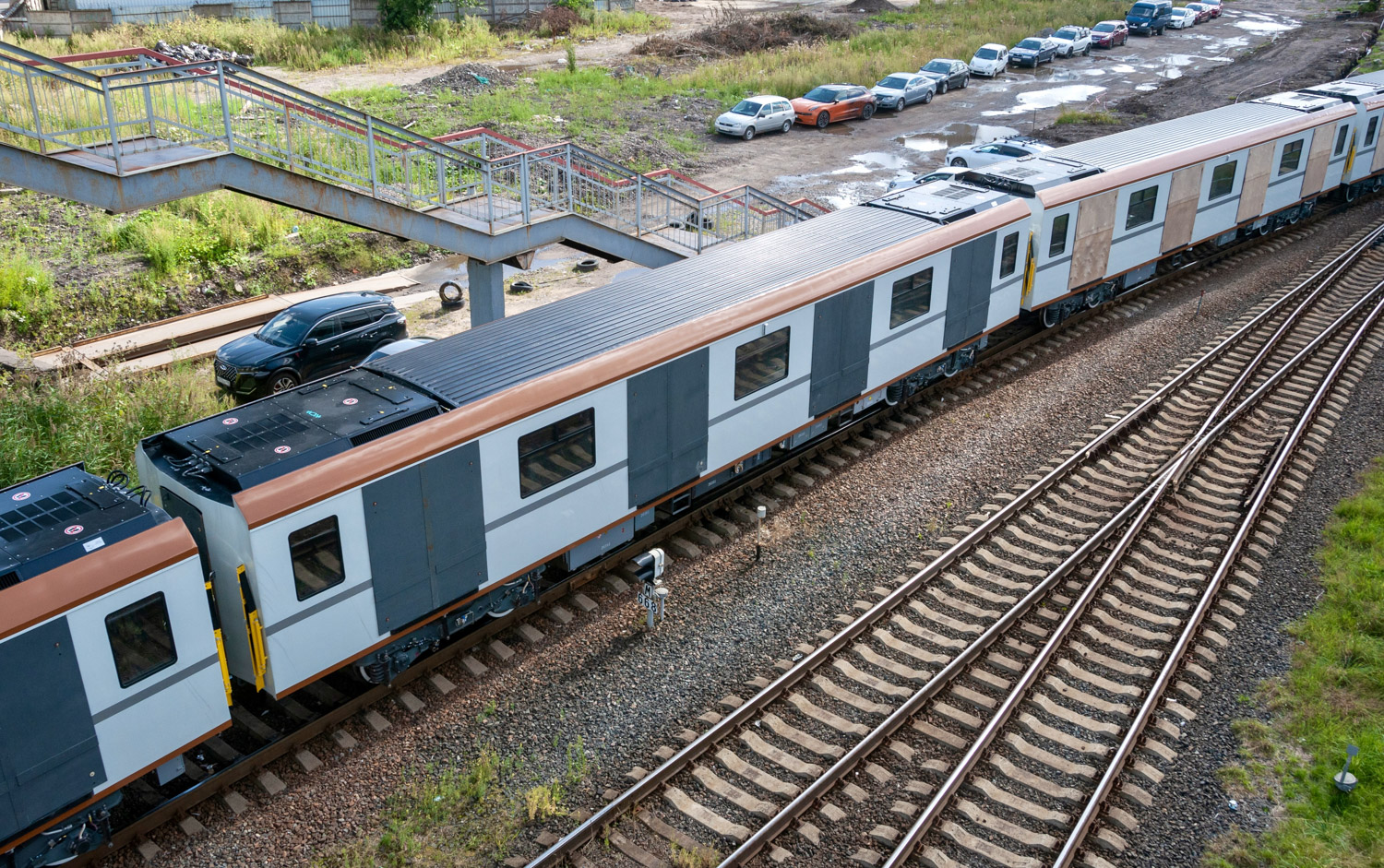 Sankt Petersburg, 81-726.1 "Baltiets" Nr. 26161; Sankt Petersburg — Metro — Transport of subway cars by railway