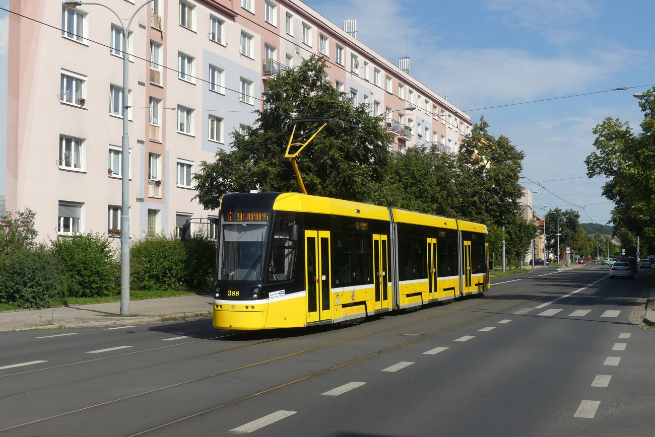 Пльзень, Škoda 40T ForCity Smart № 388