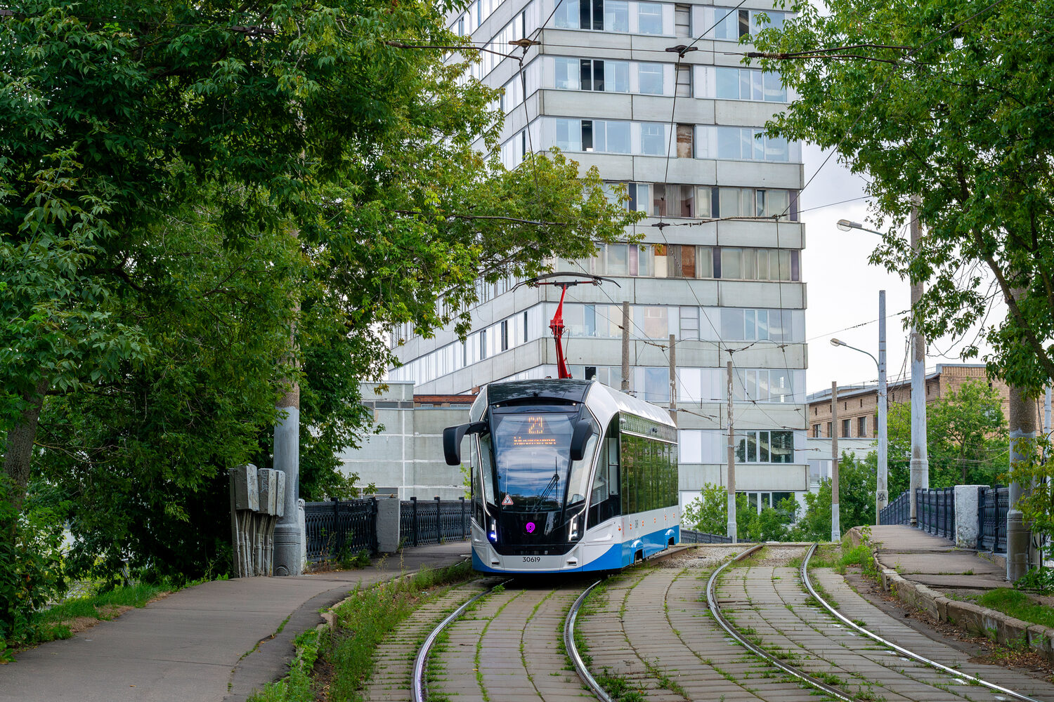 Москва, 71-911ЕМ «Львёнок» № 30619