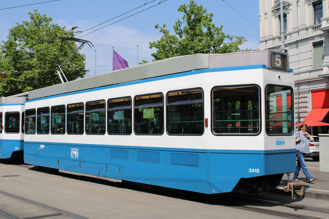 Zürich, SWP/SIG/BBC Be 2/4 "Tram 2000 Pony" Nr. 2418