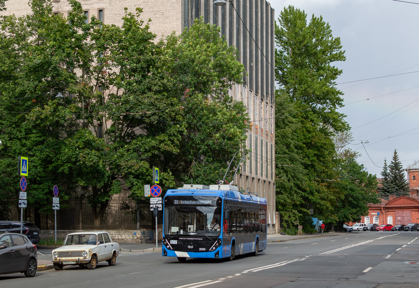 Санкт-Петербург, БКМ 321 «Ольгерд» № 2000
