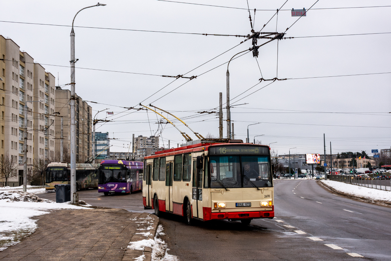 Вильнюс, Škoda 14Tr17/6M № 2670