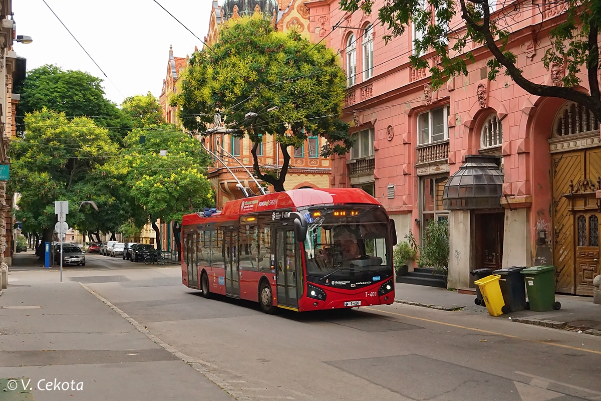 Сегед, SOR TNS 12 (Rail Electronics CZ) № T-401