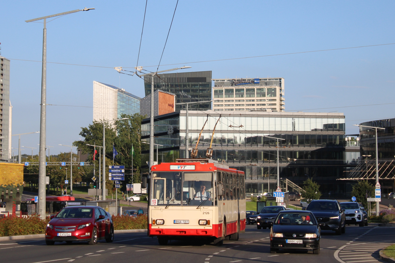 Вильнюс, Škoda 14Tr11/6 № 2126