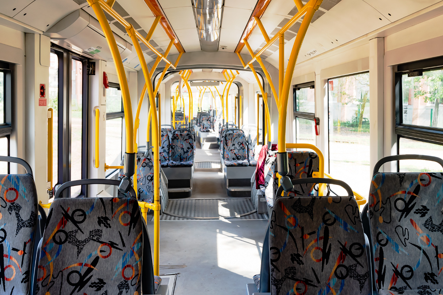 Уфа, 71-414 (Pesa Fokstrot) № 1223; Уфа — Салоны