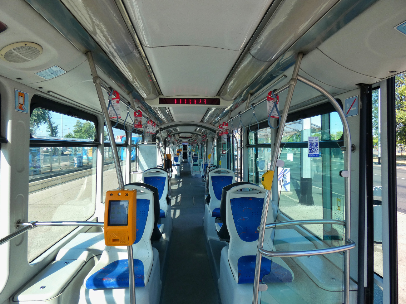 Загреб, Končar TMK 2200 № 2211