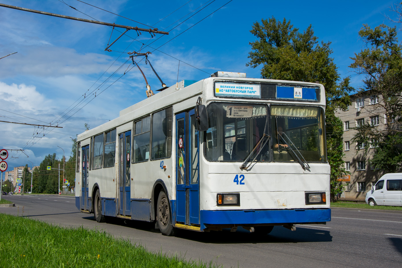 Великий Новгород, ВМЗ-5298-20 № 42