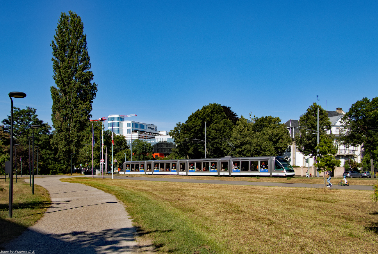 Strasbourg, Bombardier Eurotram (Flexity Outlook) N°. 1065