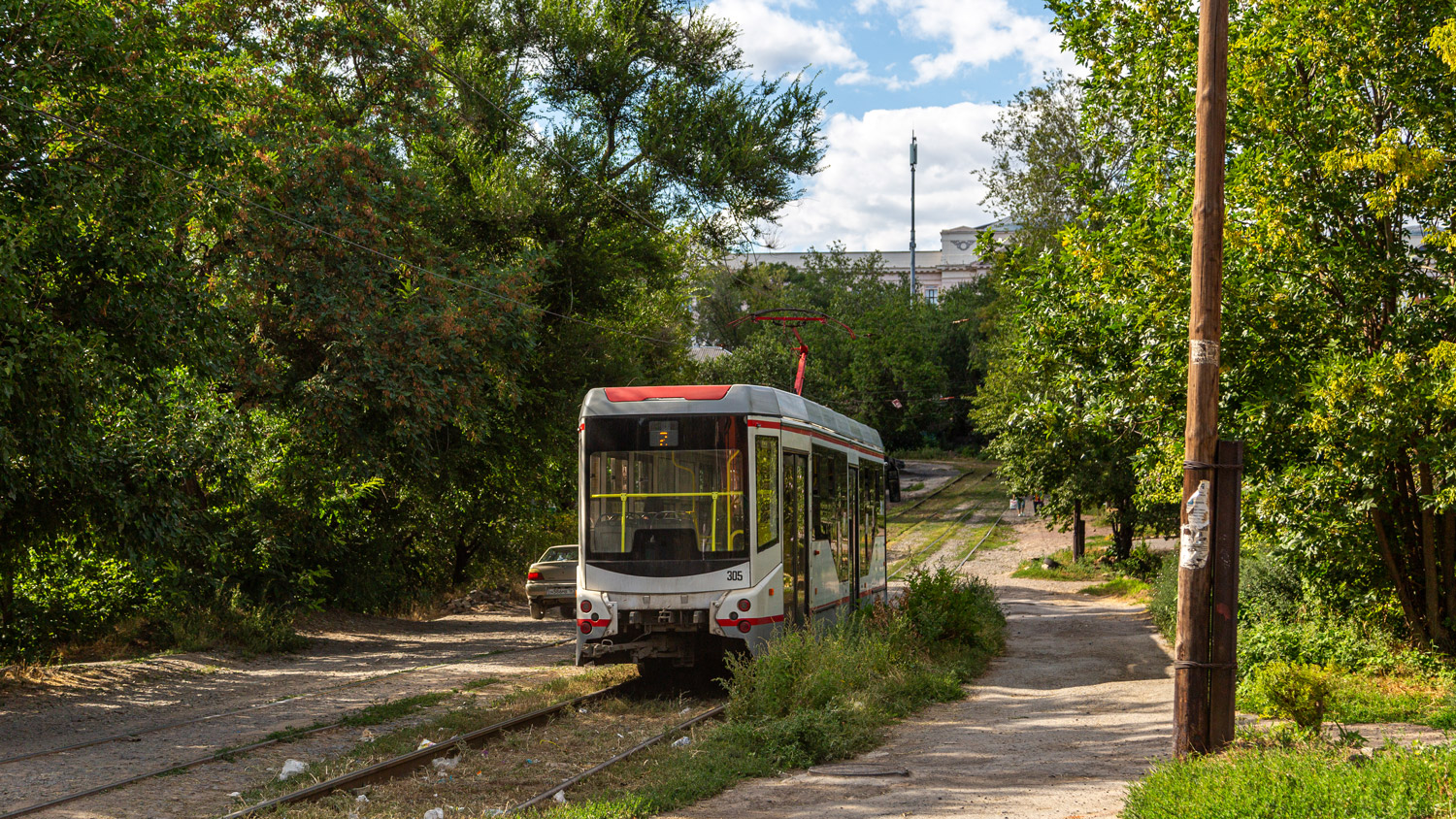 Новочеркасск, 71-407-01 № 305