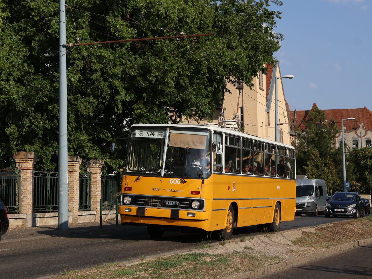 Будапешт, Ikarus 260.T1 № 600