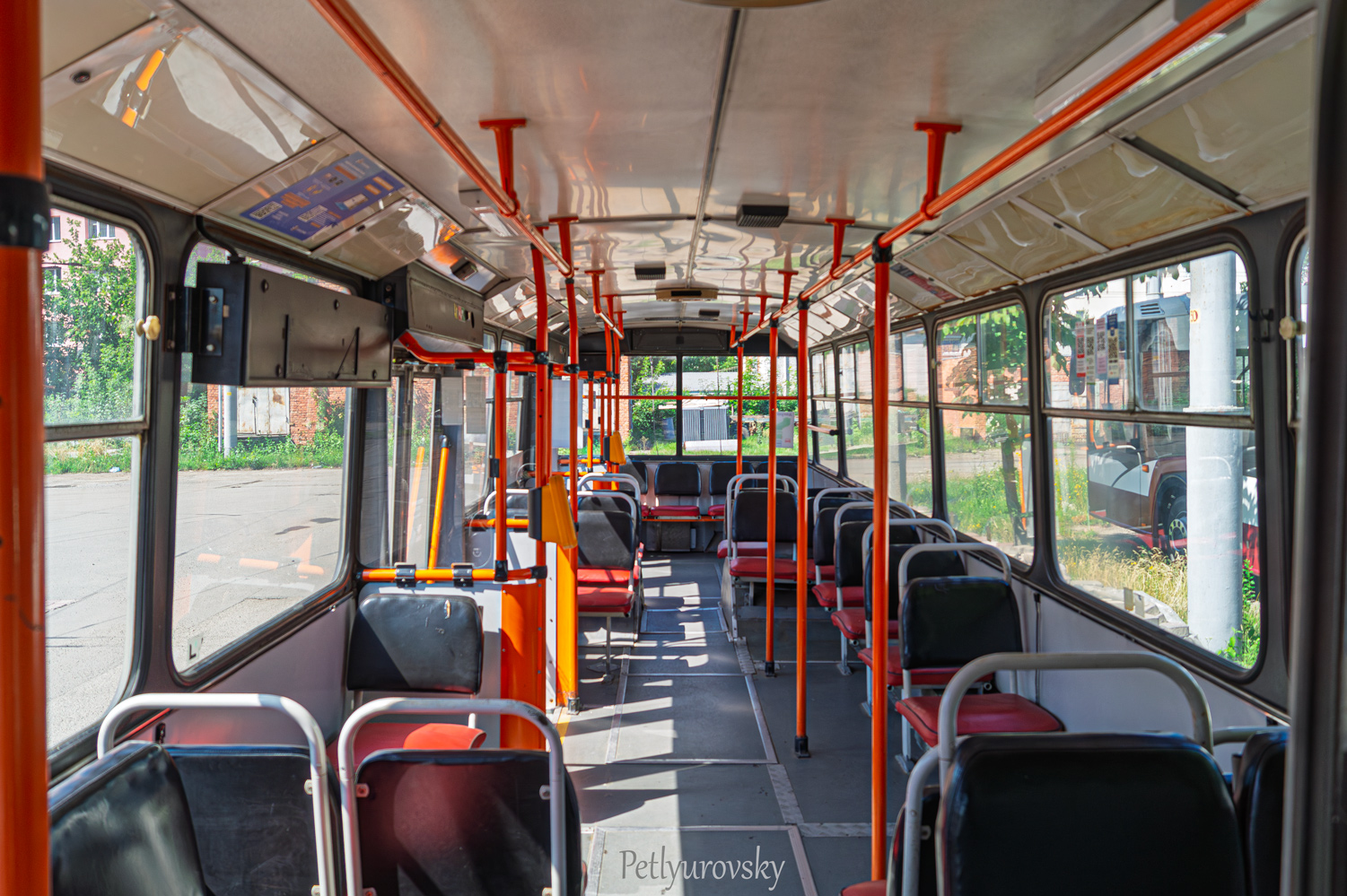 ივანო-ფრანკოვსკი, Škoda 14Tr10/6 № 182