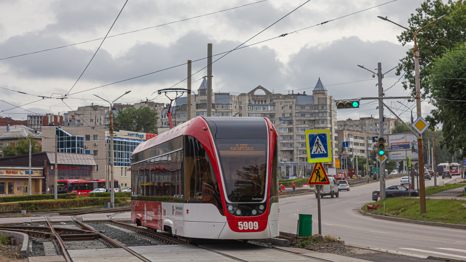 Пермь, 71-911ЕМ «Львёнок» № 5909