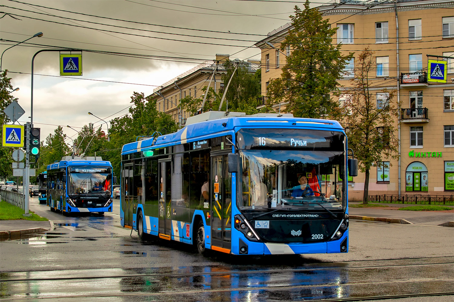 Санкт-Петербург, БКМ 321 «Ольгерд» № 2052; Санкт-Петербург, БКМ 321 «Ольгерд» № 2002