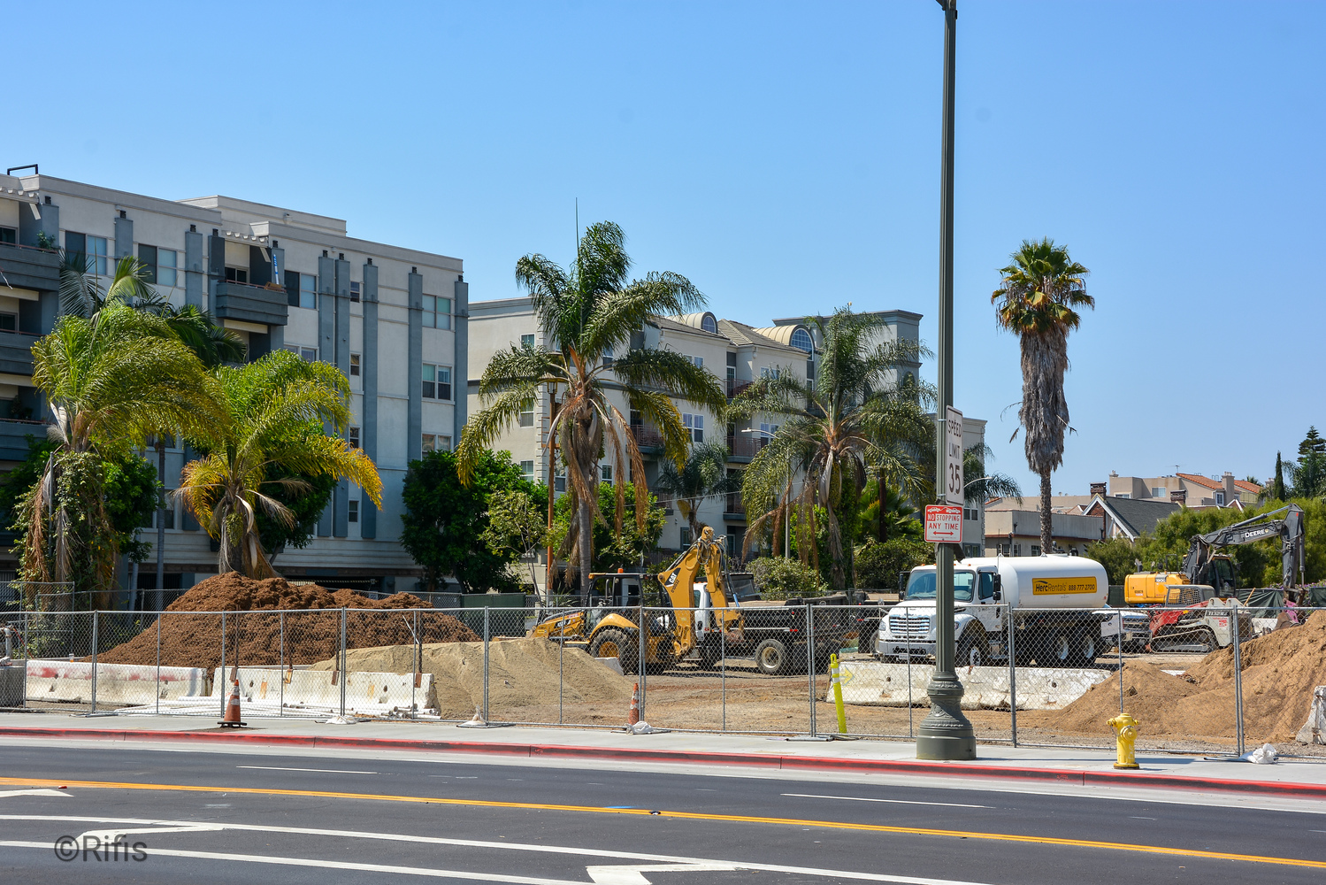 Лос-Анджелес — Строительство станций метро линии D