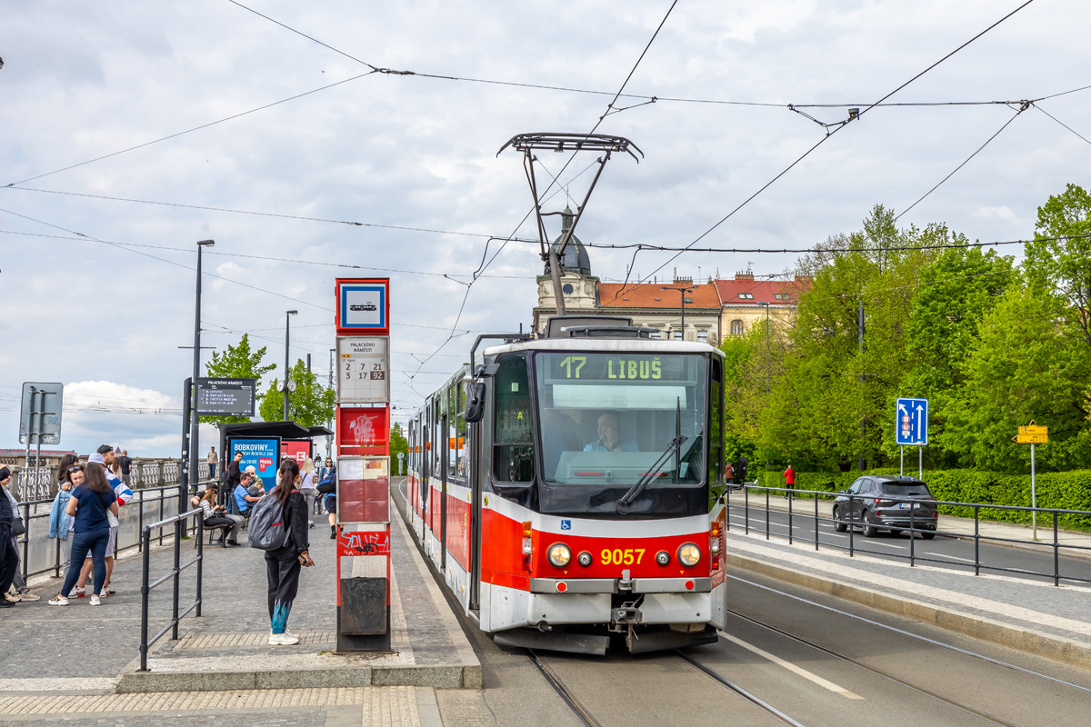 Praha, Tatra KT8D5R.N2P č. 9057