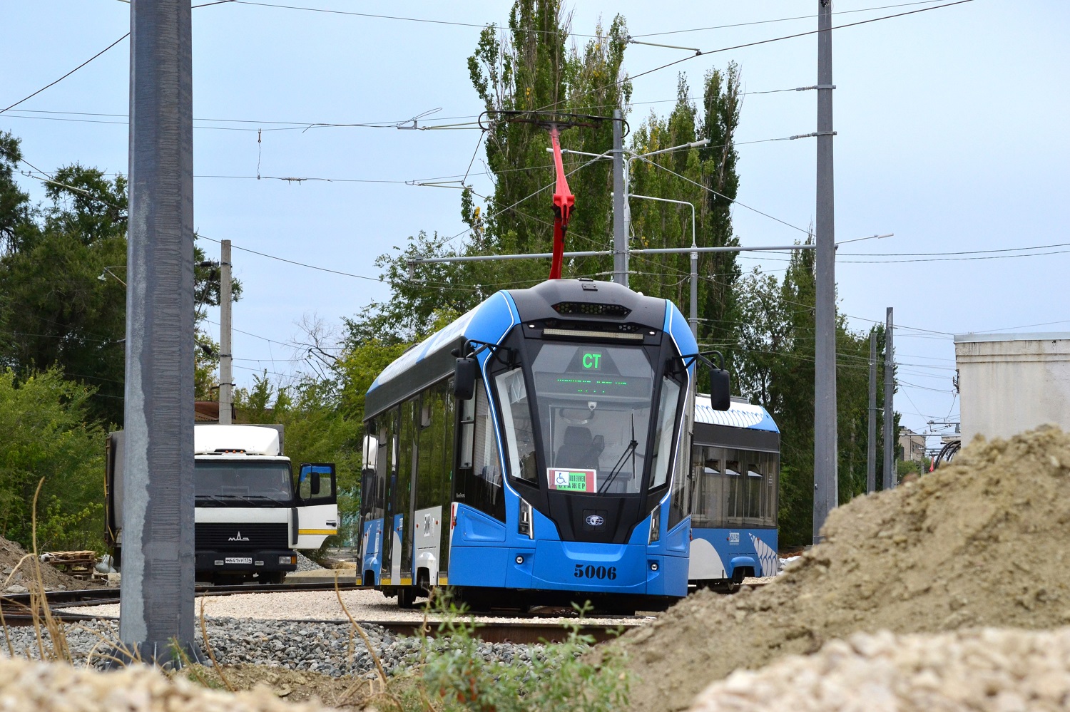 Волгоград, 71-911ЕМ «Львёнок» № 5006