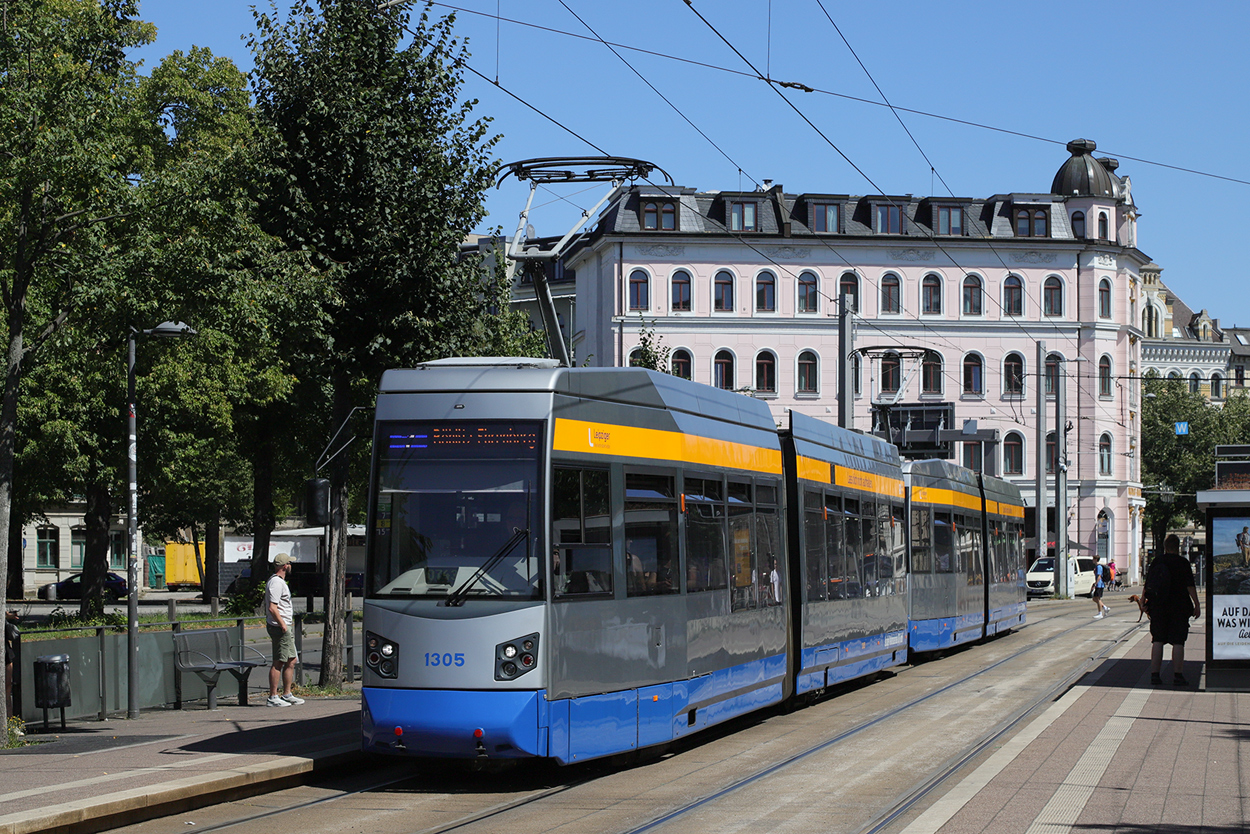 Лейпциг, Leoliner Fahrzeug-Bau Leipzig NGTW6L № 1305