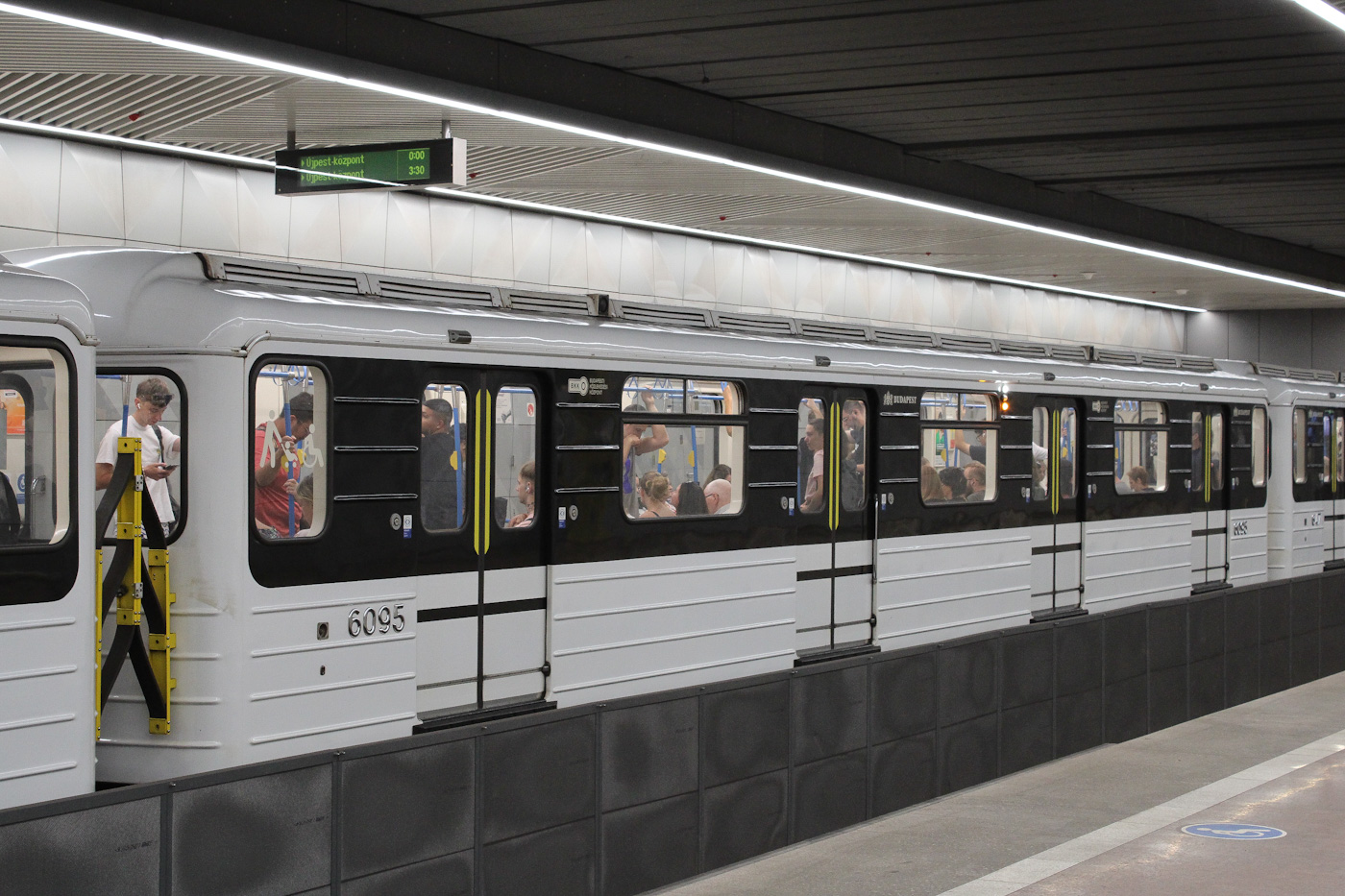 Будапешт, 81-714.2К № 6095