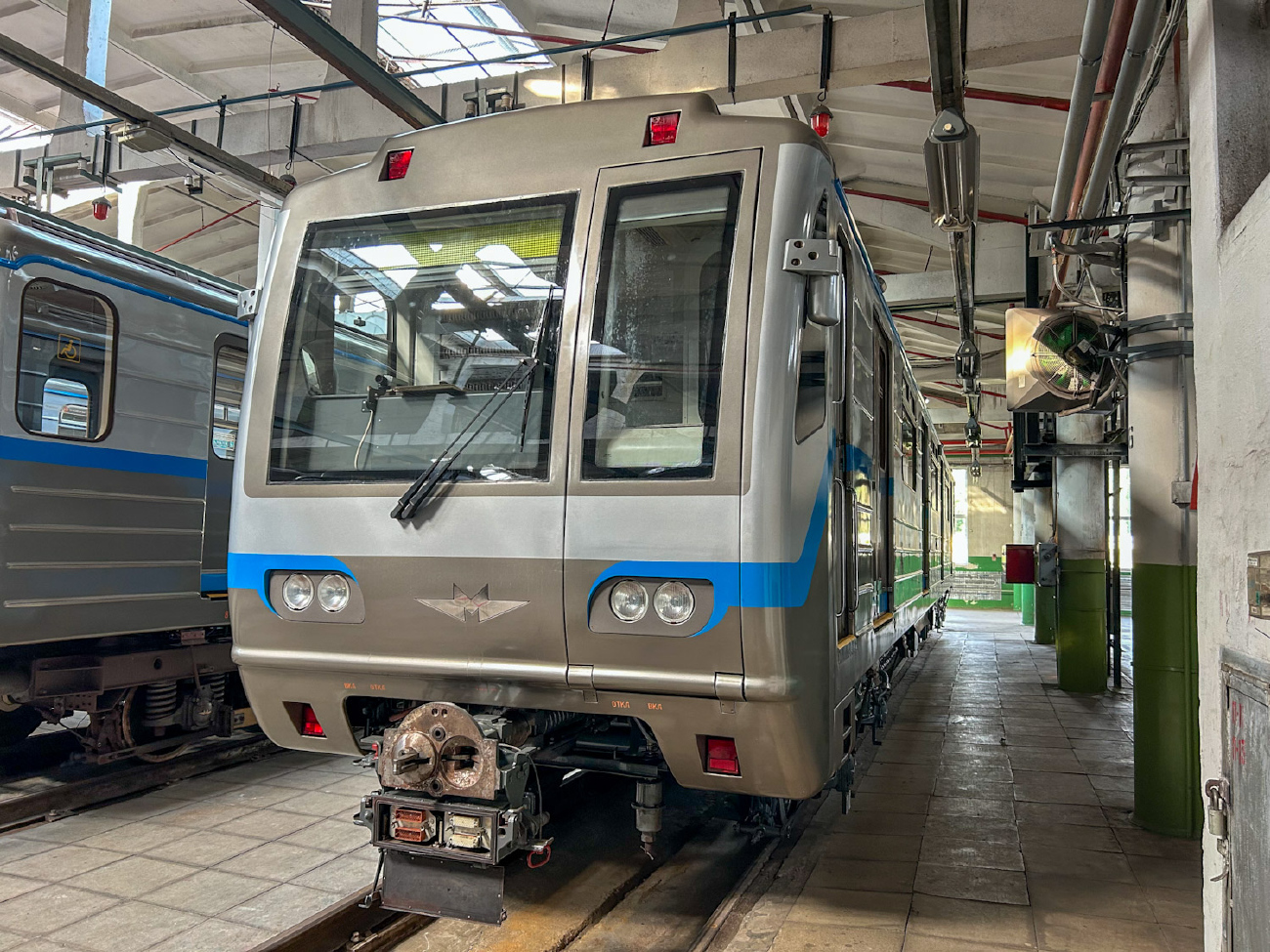 Yekaterinburg, 81-717.6 č. 27047; Yekaterinburg — Metro — Electrodepo