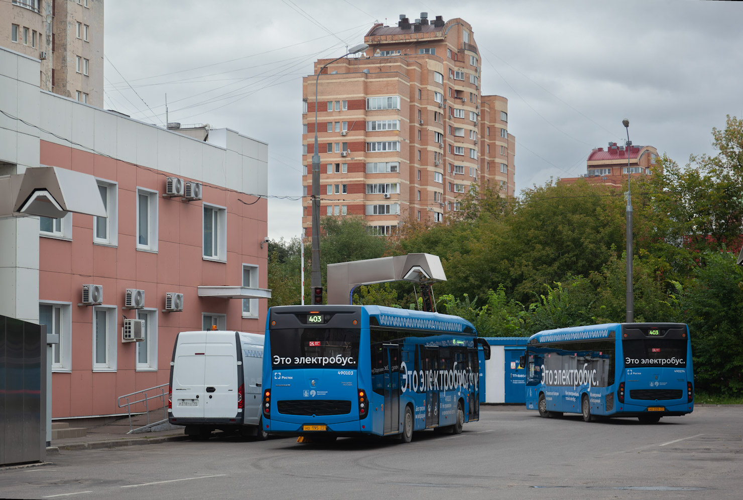 Москва, КАМАЗ-6282 № 490103; Москва, КАМАЗ-6282 № 490274