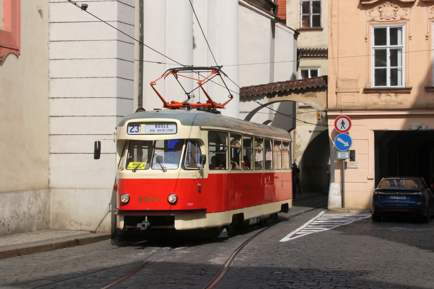 Praga, Tatra T2R Nr 6004 Praga, Tatra T2R Nr 6004
