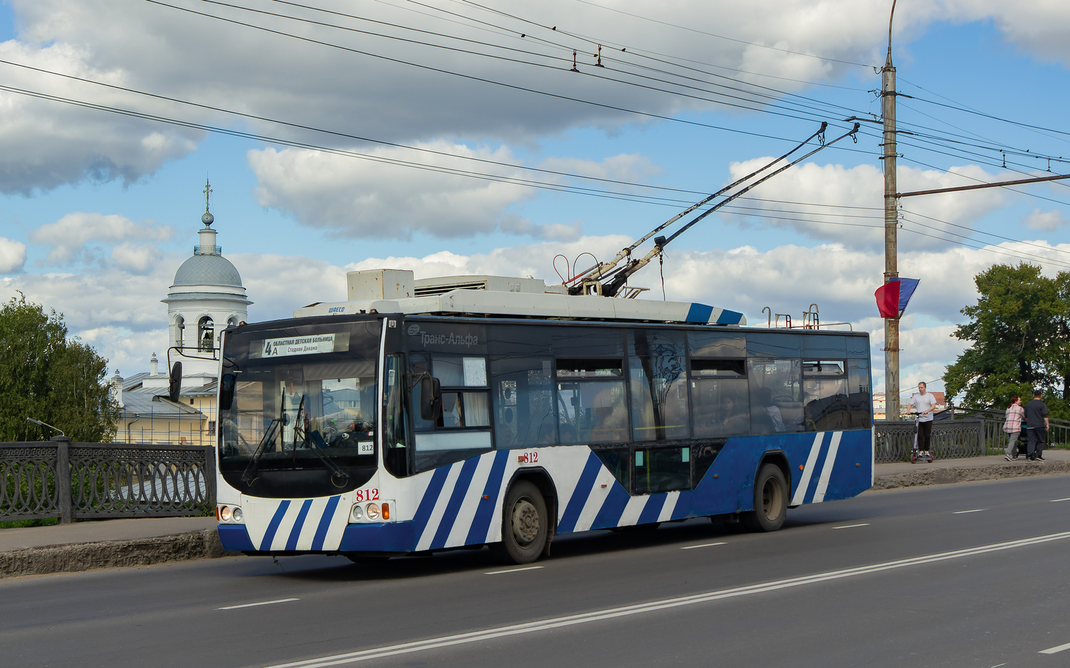 Vologda, VMZ-5298.01 “Avangard” Nr. 812