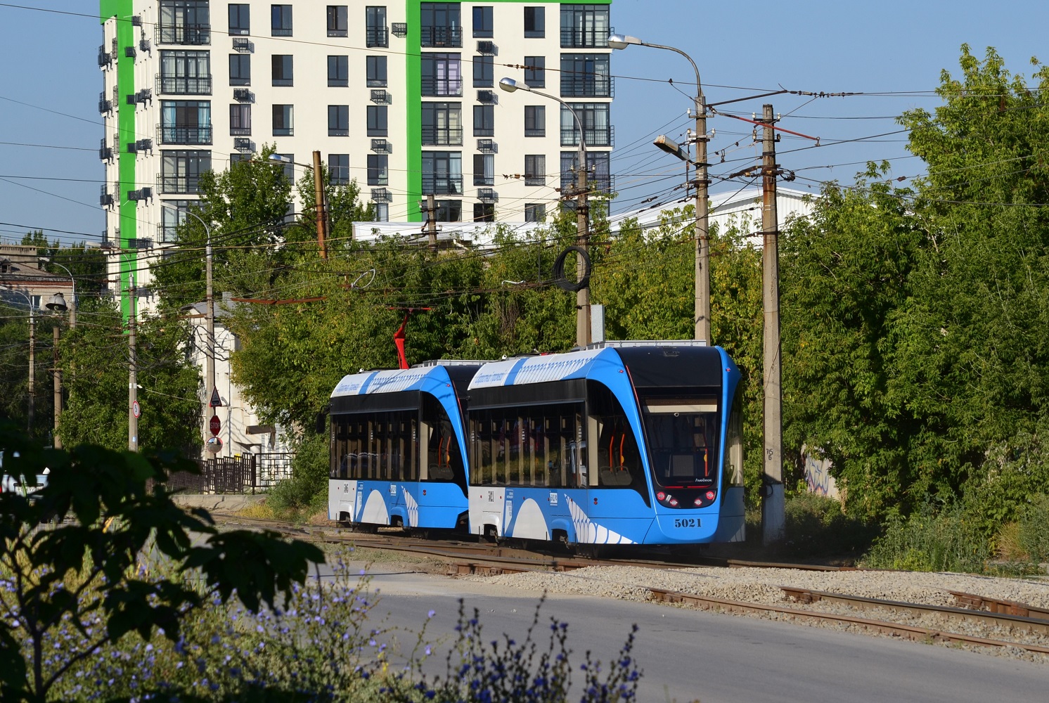 Волгоград, 71-911ЕМ «Львёнок» № 5021